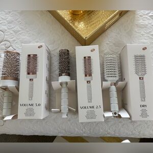 T3 brush set Vent 3.0 round 2.5 round NEW IN BOX